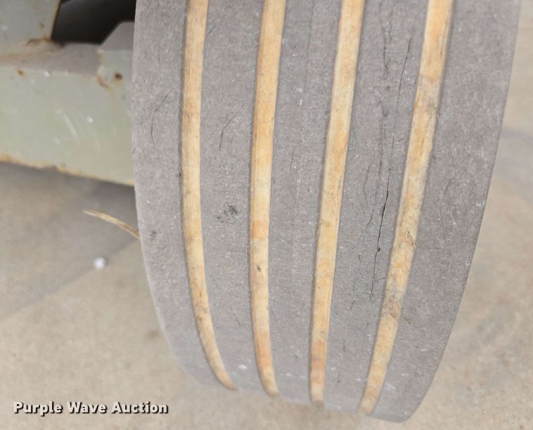 image for item EN3677 2008 Skyjack SJ4632 scissor lift