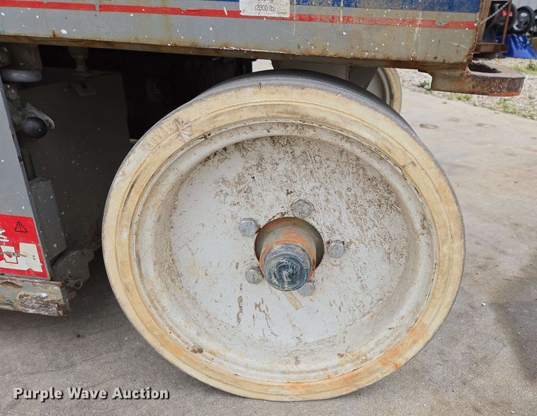 image for item EN3677 2008 Skyjack SJ4632 scissor lift