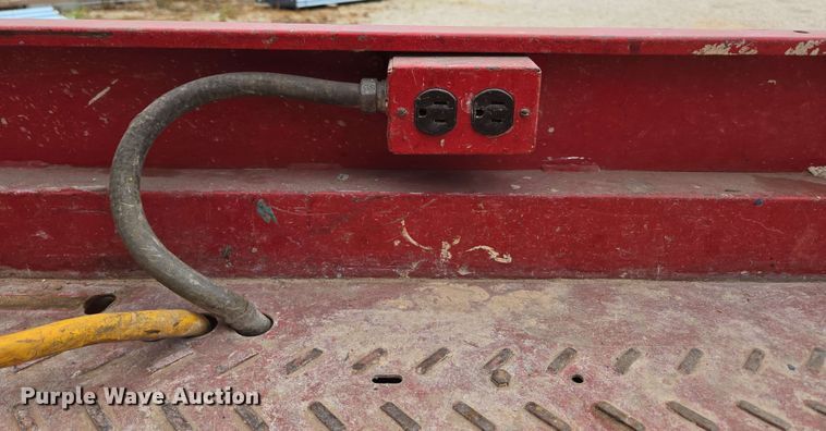 image for item EN3678 2000 MEC  1932ES scissor lift