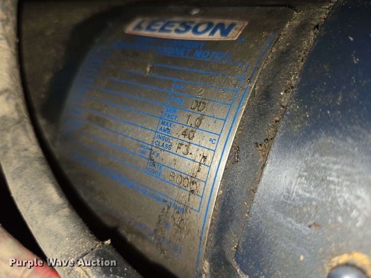 image for item EN3678 2000 MEC  1932ES scissor lift