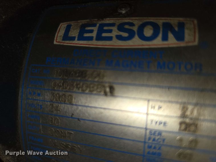 image for item EN3678 2000 MEC  1932ES scissor lift