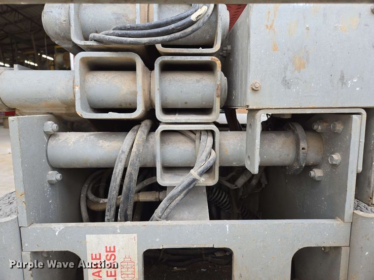 image for item EN3678 2000 MEC  1932ES scissor lift