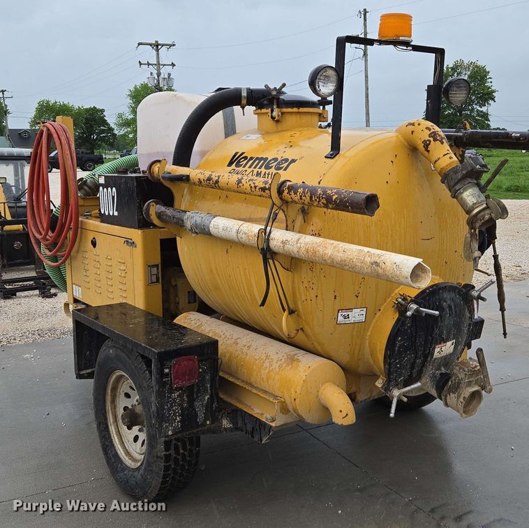 image for item EN3679 2005 Vermeer Ring-O-Matic 275 vacuum excavator