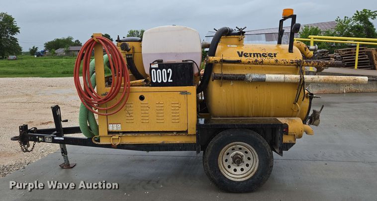 image for item EN3679 2005 Vermeer Ring-O-Matic 275 vacuum excavator