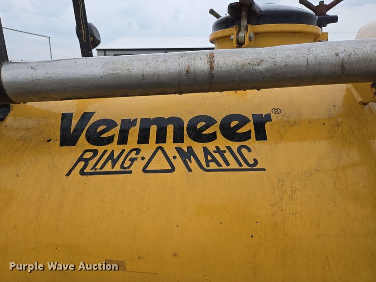 image for item EN3679 2005 Vermeer Ring-O-Matic 275 vacuum excavator