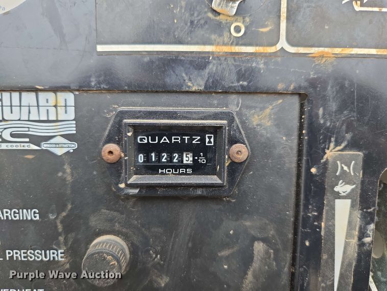 image for item EN3679 2005 Vermeer Ring-O-Matic 275 vacuum excavator