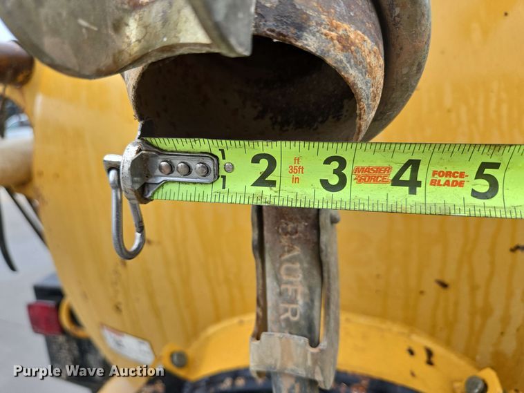 image for item EN3679 2005 Vermeer Ring-O-Matic 275 vacuum excavator