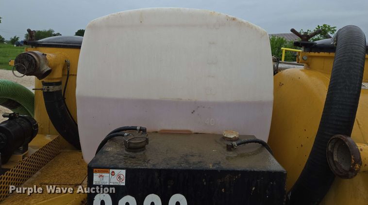 image for item EN3679 2005 Vermeer Ring-O-Matic 275 vacuum excavator