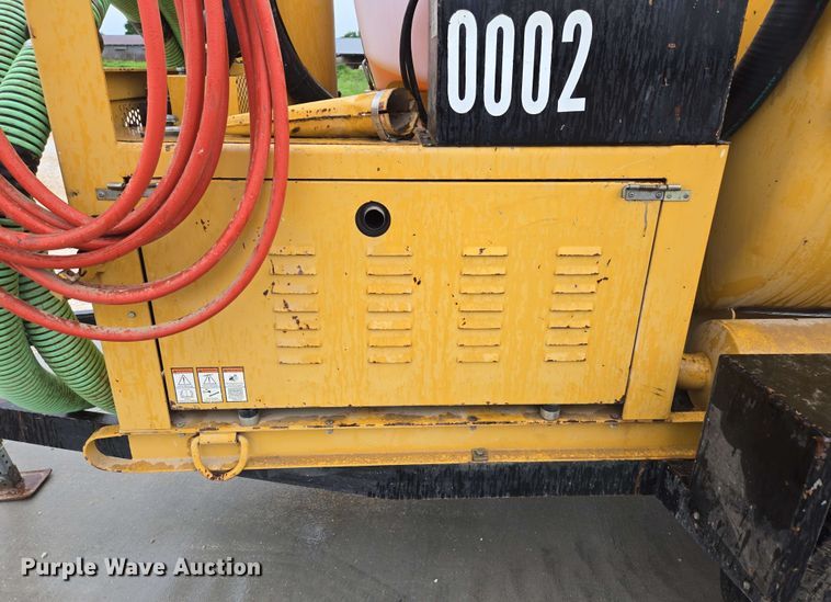 image for item EN3679 2005 Vermeer Ring-O-Matic 275 vacuum excavator