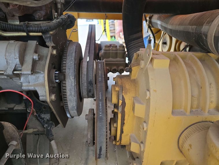 image for item EN3679 2005 Vermeer Ring-O-Matic 275 vacuum excavator