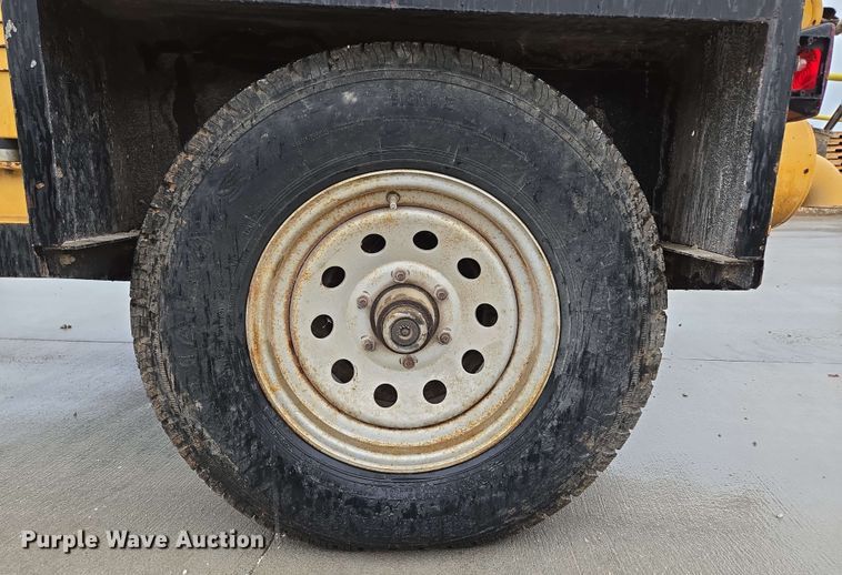 image for item EN3679 2005 Vermeer Ring-O-Matic 275 vacuum excavator