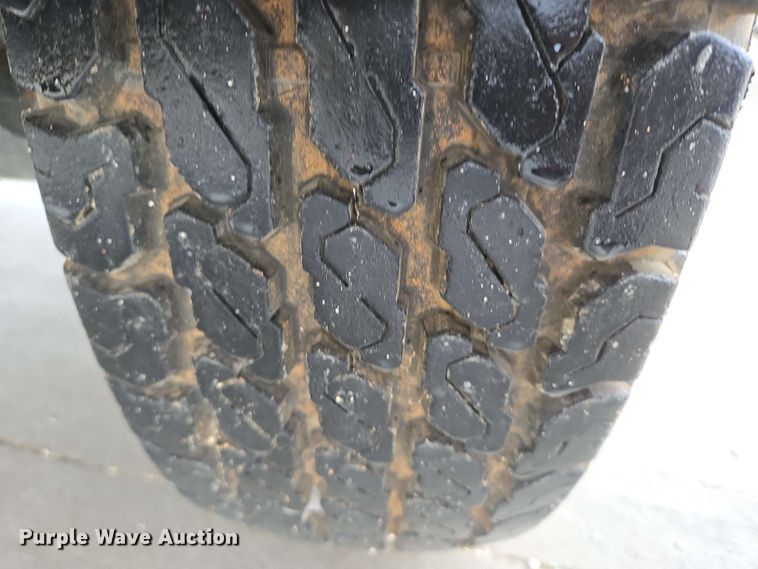 image for item EN3679 2005 Vermeer Ring-O-Matic 275 vacuum excavator