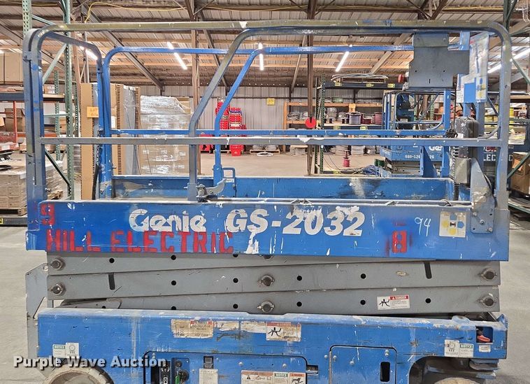 image for item EN3680 Genie GS-2032 scissor lift