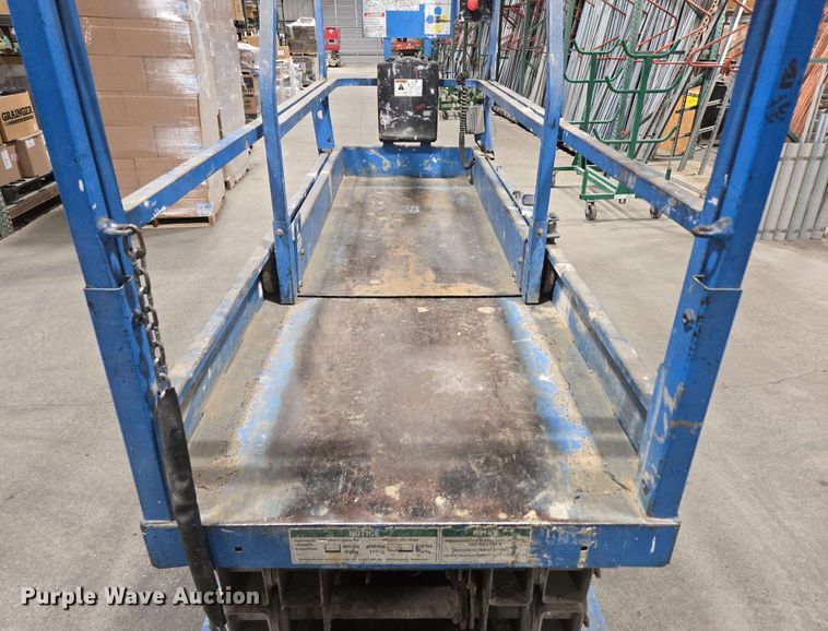 image for item EN3680 Genie GS-2032 scissor lift