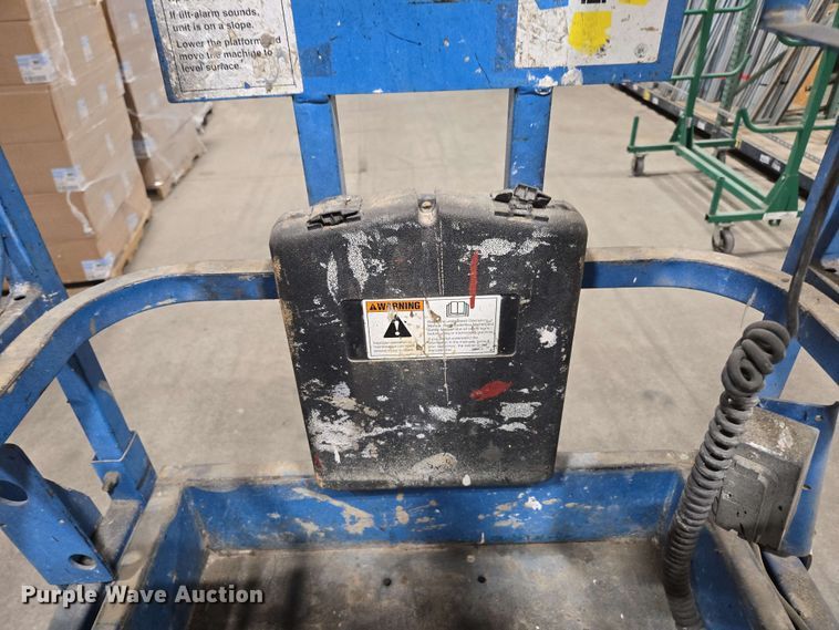 image for item EN3680 Genie GS-2032 scissor lift