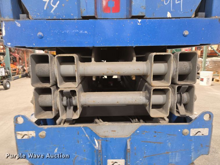 image for item EN3680 Genie GS-2032 scissor lift
