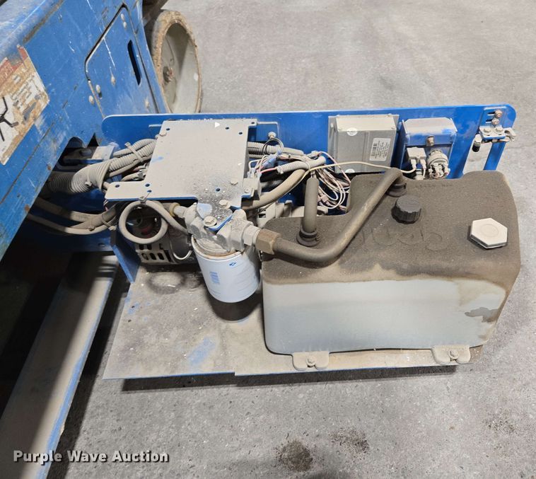 image for item EN3680 Genie GS-2032 scissor lift