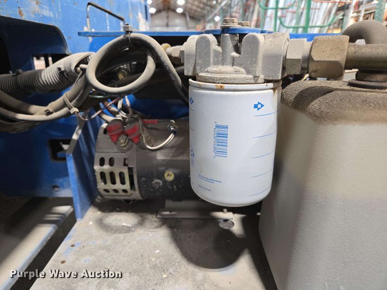 image for item EN3680 Genie GS-2032 scissor lift