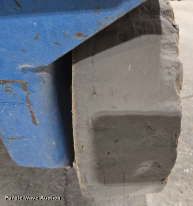 image for item EN3680 Genie GS-2032 scissor lift