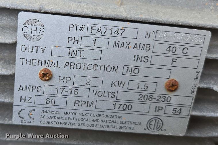 image for item EN3715 Ansi Automotive lift 