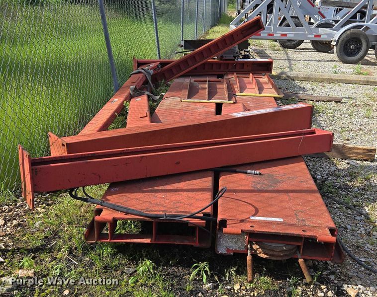 image for item EN3715 Ansi Automotive lift 