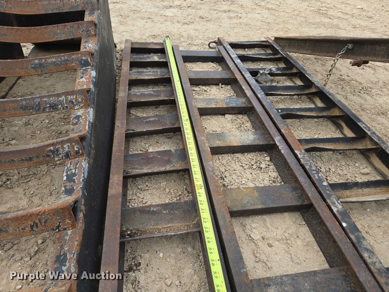 image for item EN3717 (8) steel trailer ramps