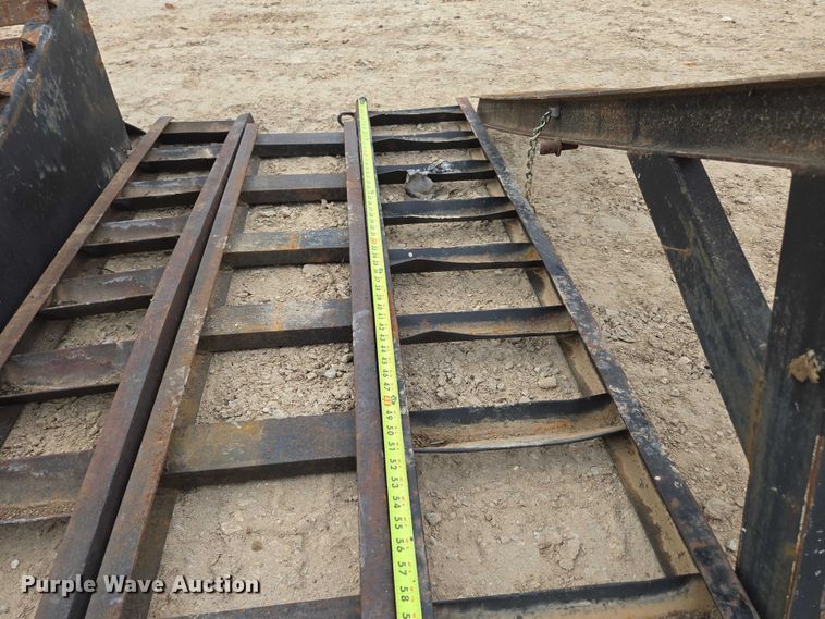 image for item EN3717 (8) steel trailer ramps