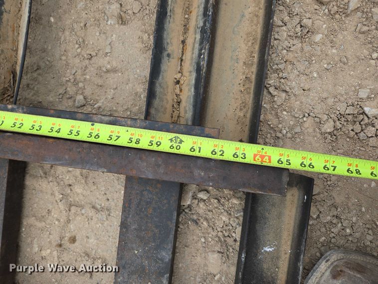 image for item EN3717 (8) steel trailer ramps