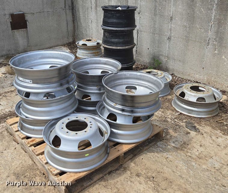 image for item EN3721 (16) rims