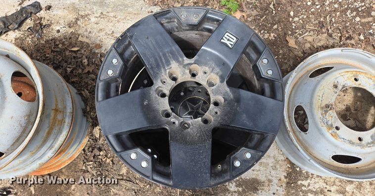 image for item EN3721 (16) rims