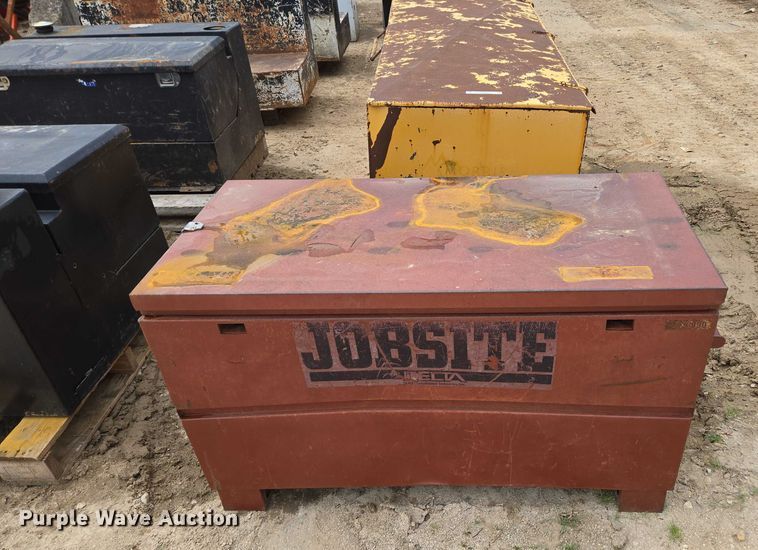 image for item EN3723 Truck parts