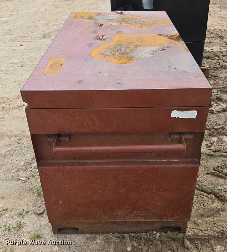 image for item EN3723 Truck parts