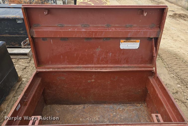 image for item EN3723 Truck parts