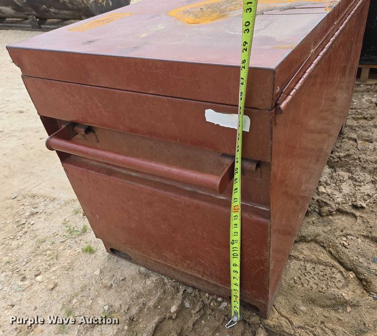 image for item EN3723 Truck parts