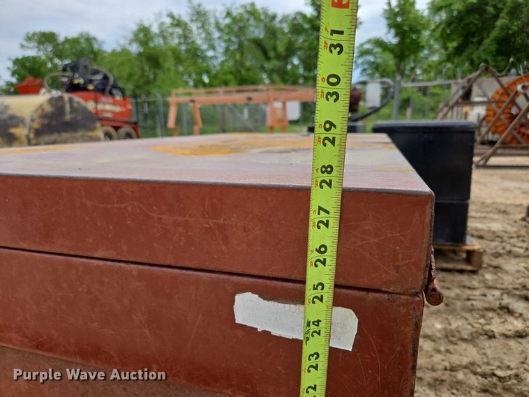 image for item EN3723 Truck parts