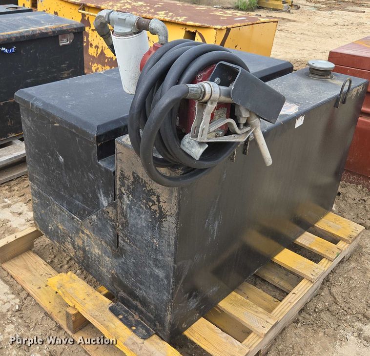 image for item EN3723 Truck parts