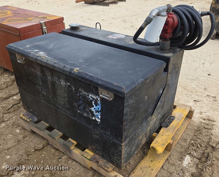 image for item EN3723 Truck parts