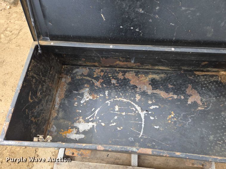 image for item EN3723 Truck parts