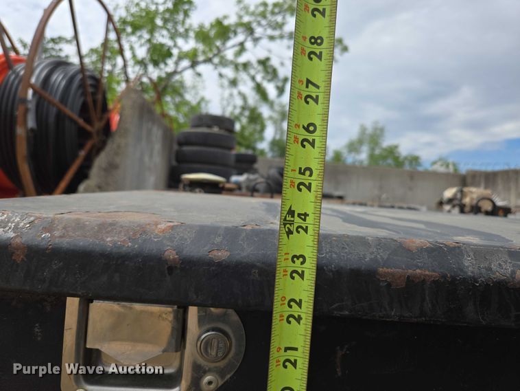 image for item EN3723 Truck parts