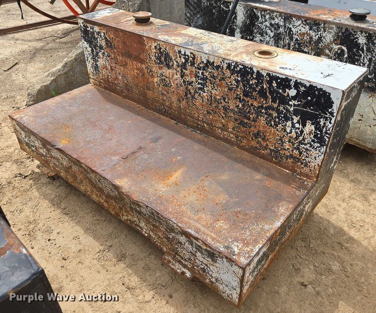 image for item EN3723 Truck parts