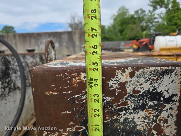 image for item EN3723 Truck parts