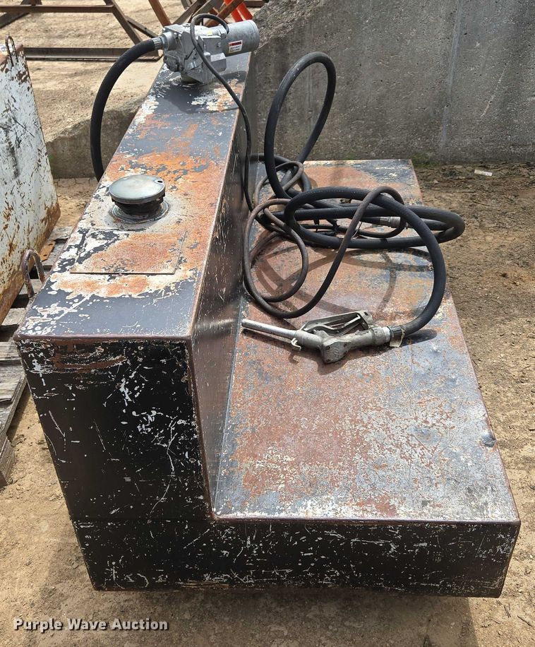 image for item EN3723 Truck parts