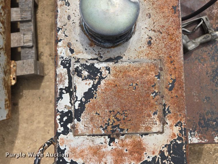 image for item EN3723 Truck parts