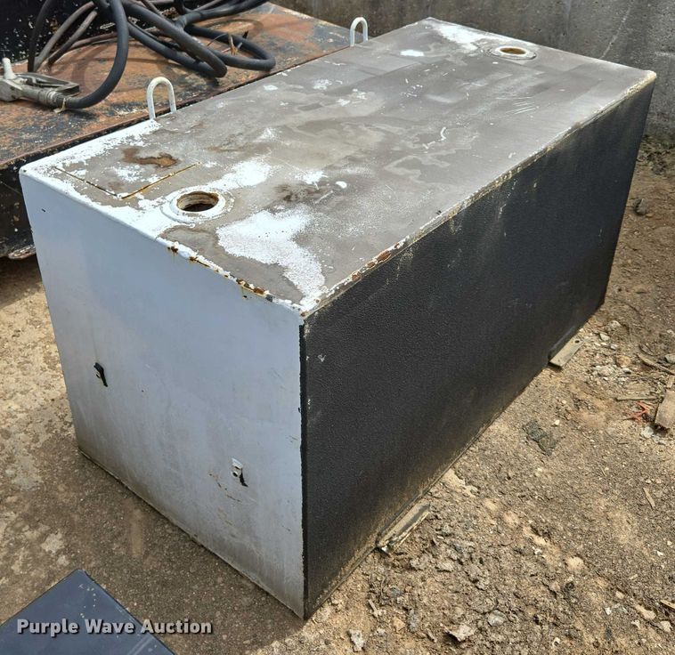 image for item EN3723 Truck parts