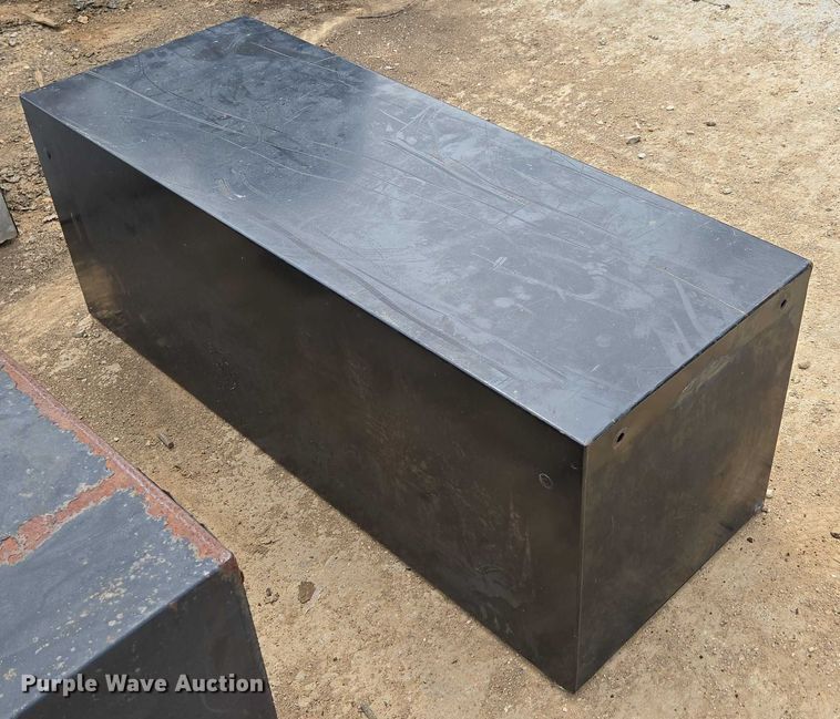 image for item EN3723 Truck parts