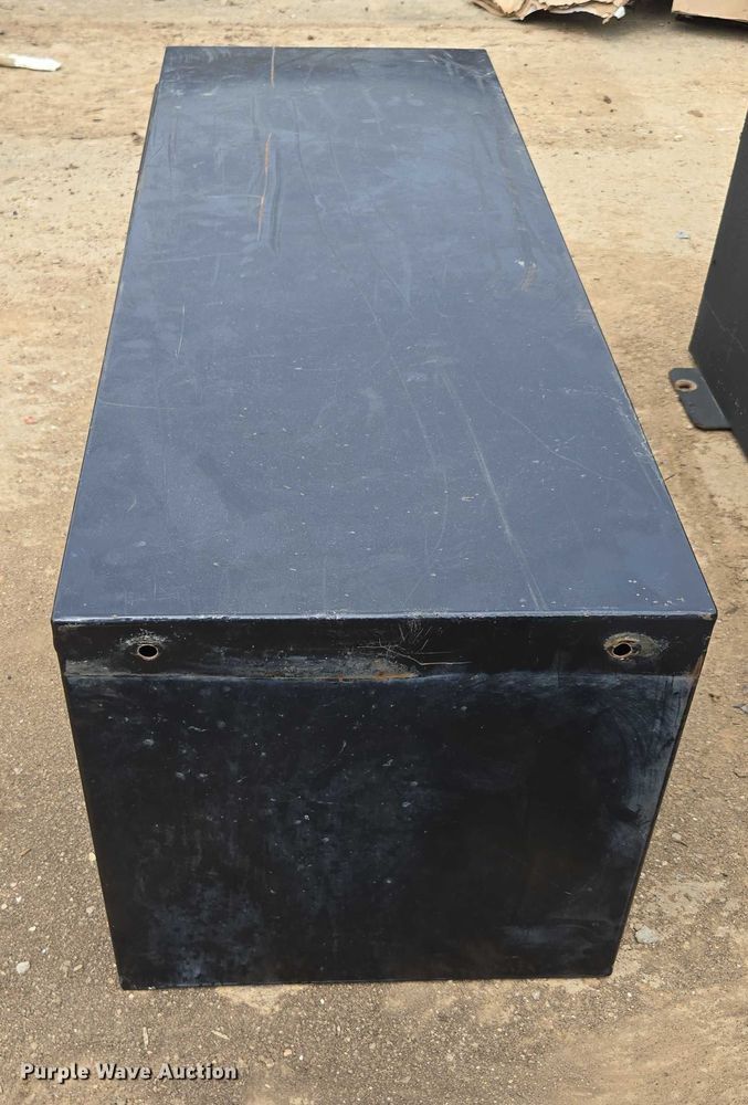 image for item EN3723 Truck parts