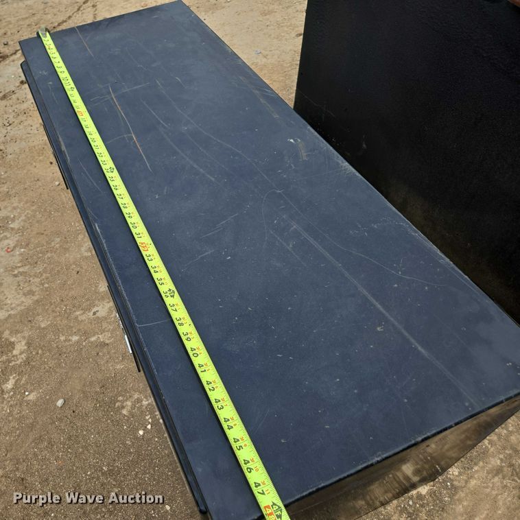 image for item EN3723 Truck parts