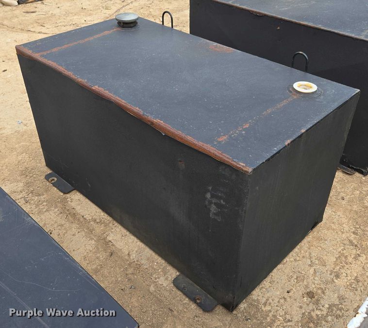 image for item EN3723 Truck parts