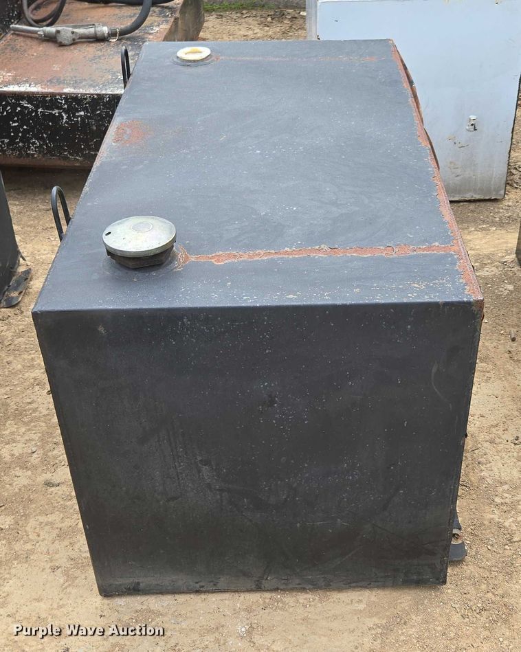 image for item EN3723 Truck parts