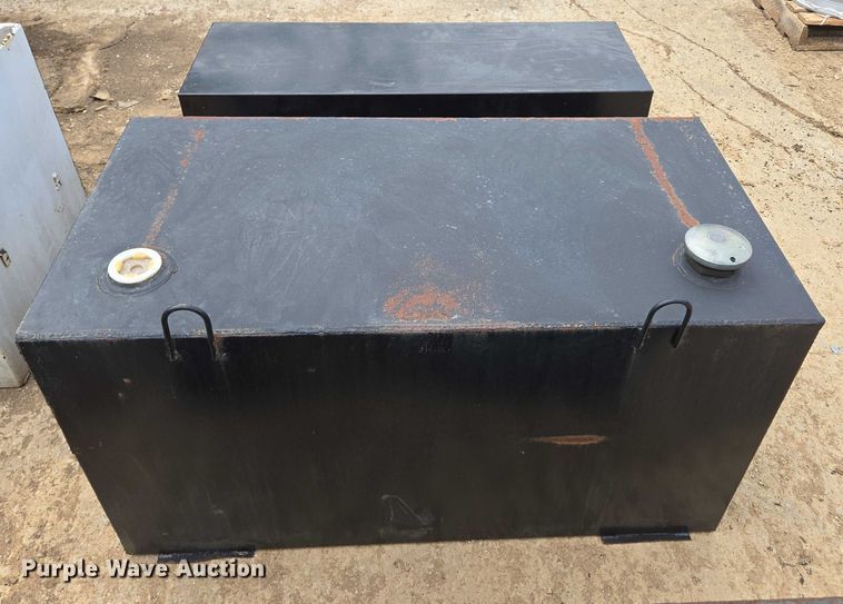 image for item EN3723 Truck parts